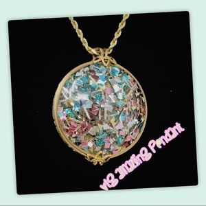 VINTAGE Amazing Pendant/ Clip